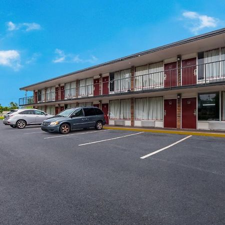 Red Roof Inn Columbia, Sc Airport Εξωτερικό φωτογραφία
